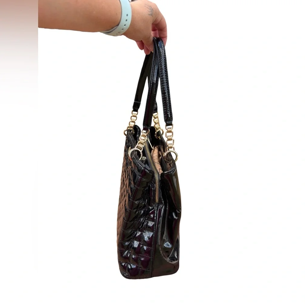 Anne Klein Black Quilted Patent Tote Bag Gold Lion Logo Chain Strap Shoulder Bag